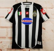Retro Juventus Home Soccer Jerseys 2002/03